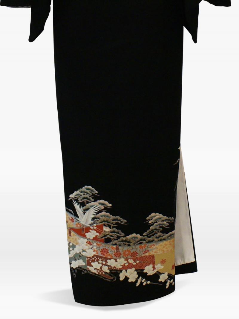 桜・鶴・松の黒留袖