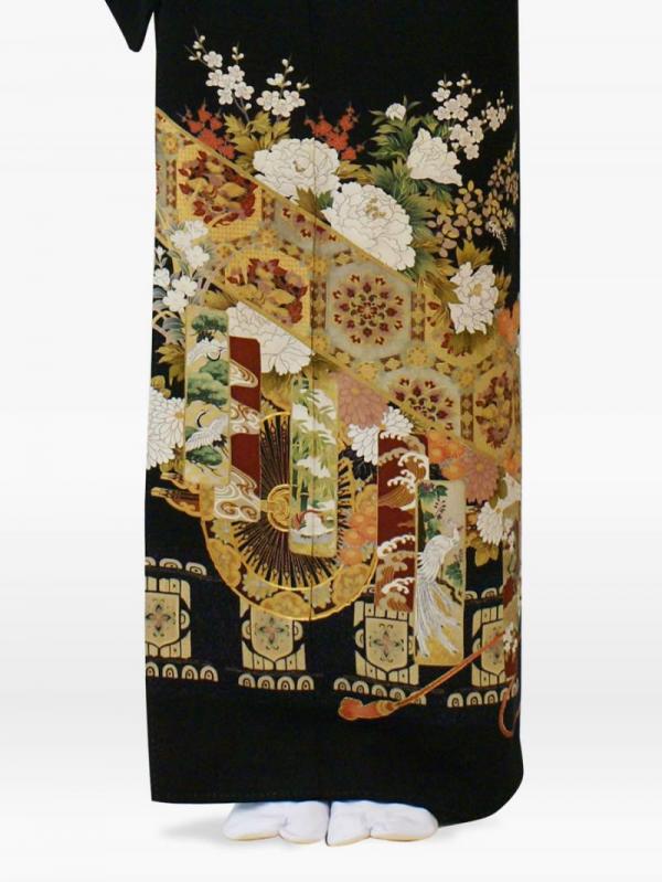 花柄・鳳凰・鶴の黒留袖